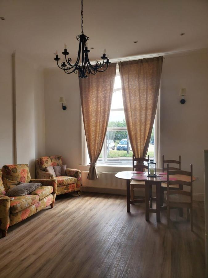 Grand Norfolk Apartment มันด์สลีย์ ภายนอก รูปภาพ